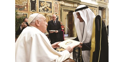 يعقوب السند قدم أوراق اعتماده إلى البابا فرنسيس سفيرا غير مقيم لدى الفاتيكان