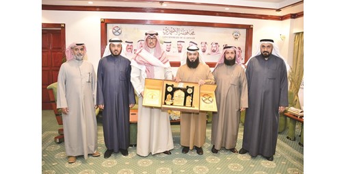 محافظ الأحمدي جهود رسمية وأهلية حثيثة لتحقيق الأمن الغذائي في البلاد