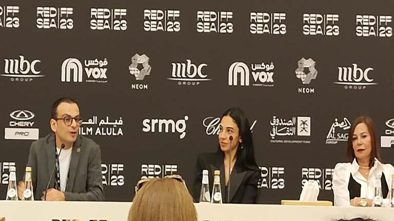 سلمى أبوضيف: لم أتردد في قبول “أنف وثلاث عيون” وأحببت شخصيتي في الفيلم