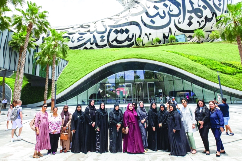 تمكين الموظفات من تحقيق التوازن بين حياتهن العملية والاجتماعية