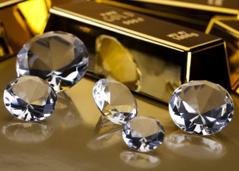 أشتري شبكة دهب ولا ألماظ؟.. خبير يكشف حالات الخسارة والمكسب