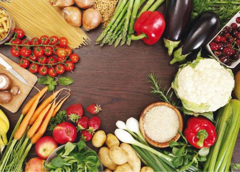 7 أطعمة غير متوقعة تعزز التركيز وتمنع النسيان في الامتحانات