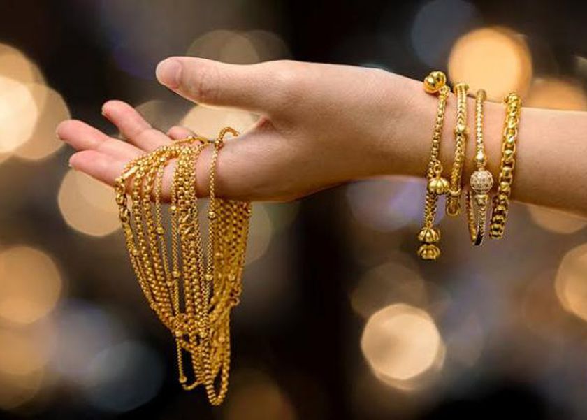 بشرى للسيدات.. خبير يتوقع انخفاض أسعار الذهب والسر في «المنجم الجديد»