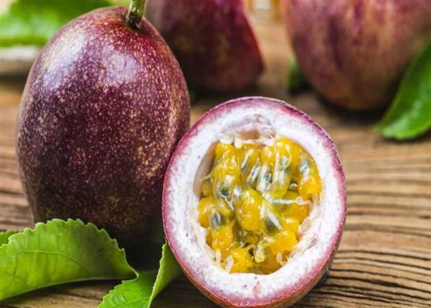 ما الفاكهة التي تسمى أم الفواكه؟.. طعمها «ميكس» وتزرع فوق أسطح المنازل