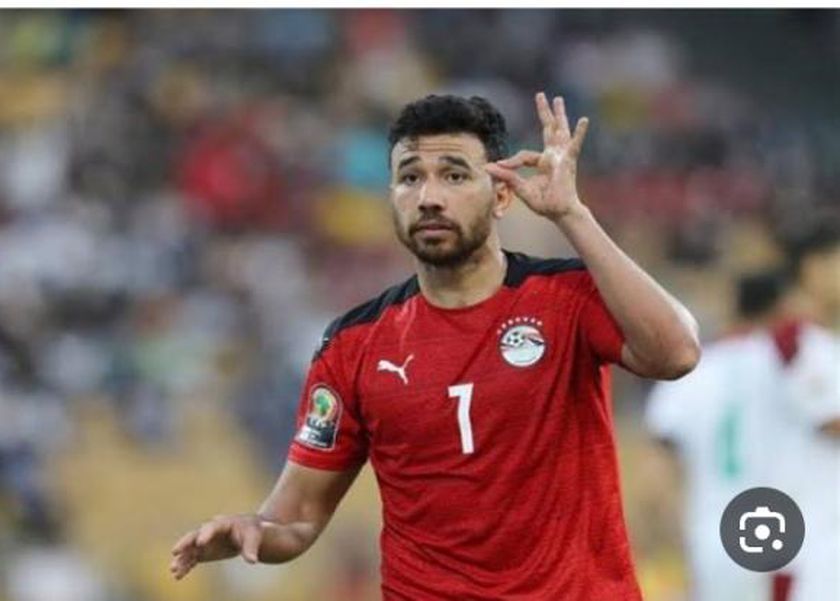 تريزيجيه يقبل قدم أمه.. رضاها يقوده للعالمية ويحقق تعادل المنتخب مع كاب فيردي