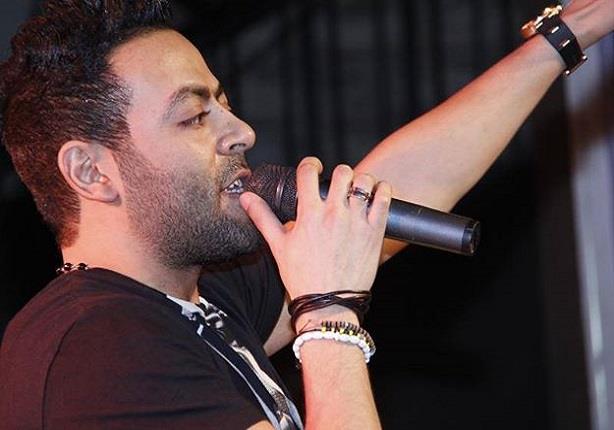 تامر عاشور يكشف عن موعد طرح أغنيته الجديدة “هيجيلي موجوع”