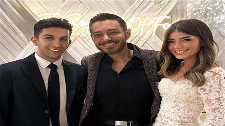 أحمد زاهر يحتفل بقراءة فاتحة ابنته ليلى على هشام جمال: “ألف مبروك لحبيبة قلب بابا”