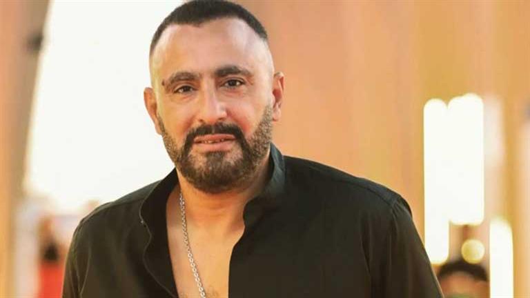 أحمد السقا يمتطي حصانًا في أحدث ظهور.. والجمهور: الفارس والنجم المتواضع