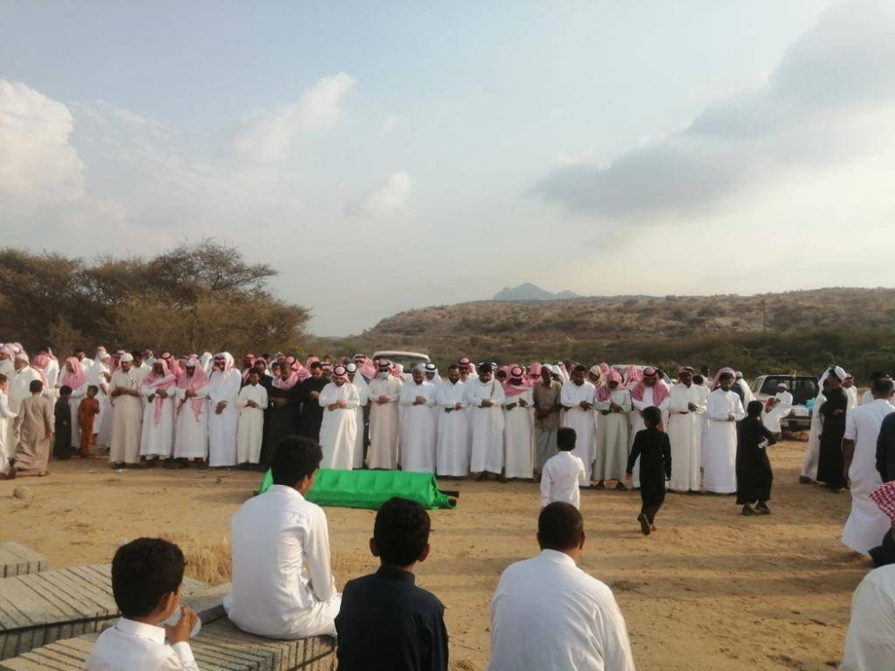 جموع غفيرة تشيع والدة الزميل عبده علواني