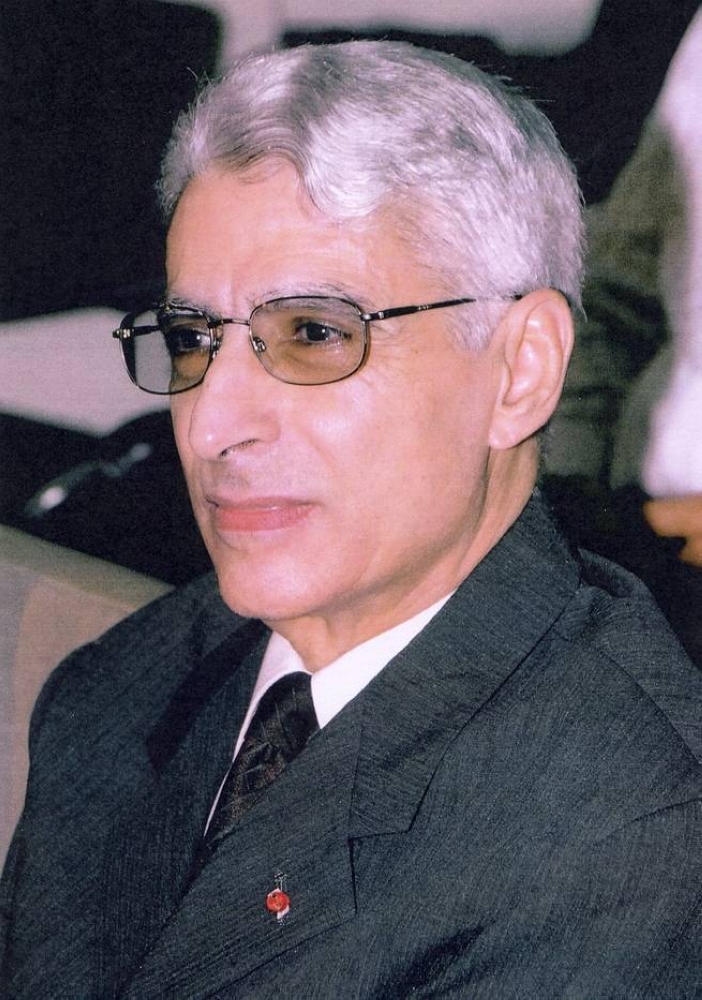 المغرب تودع عميد الأدب عباس الجراري