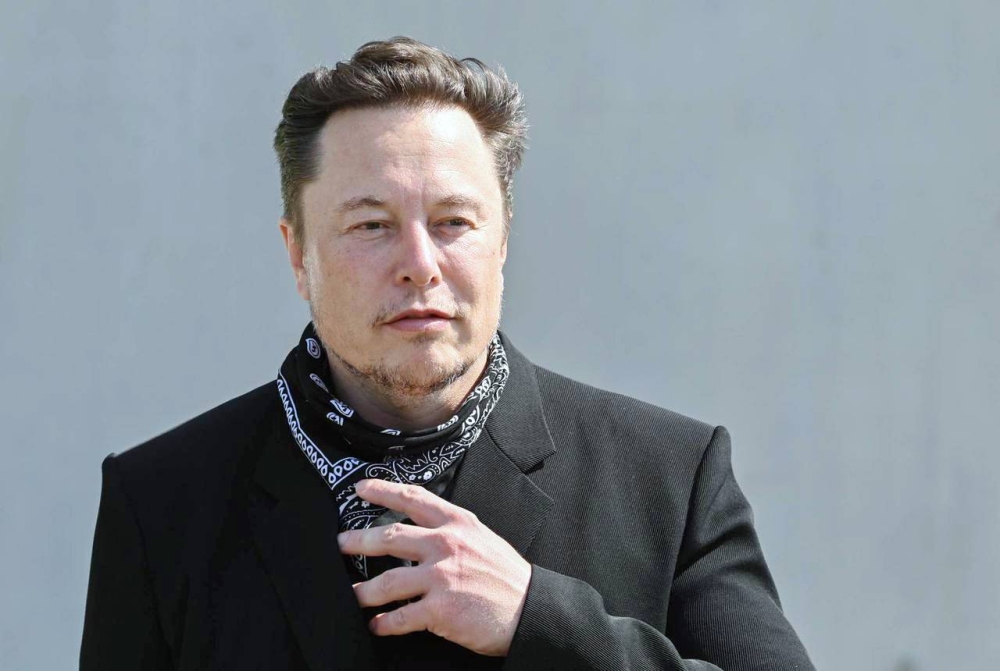 شريحة تمكن البشر التحكم بالأجهزة بتفكيرهم