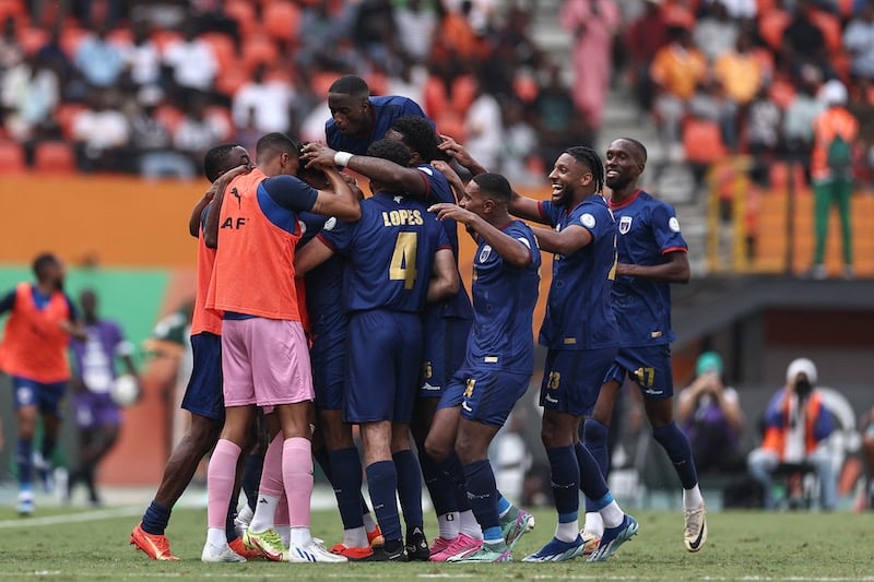 الرأس الأخضر أول المتأهلين لثمن “الكان”