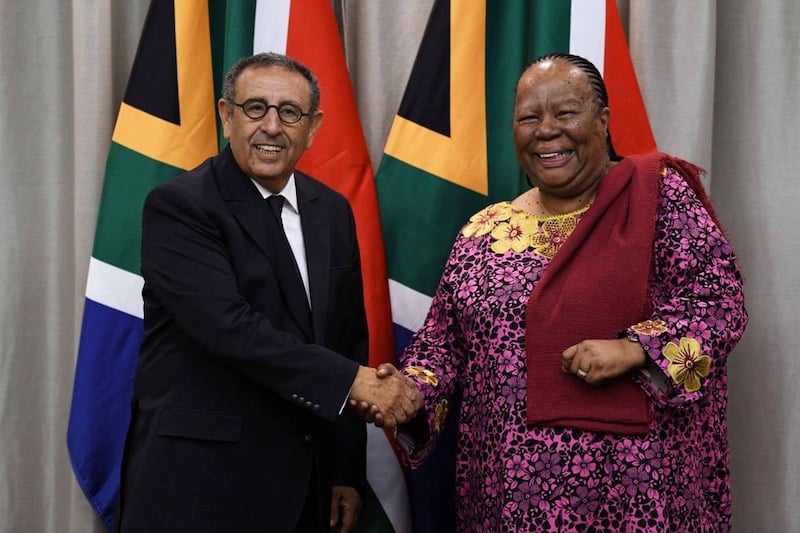 ورقة سياسية تتوقع انحسار العلاقات الدبلوماسية بين المغرب وجنوب إفريقيا