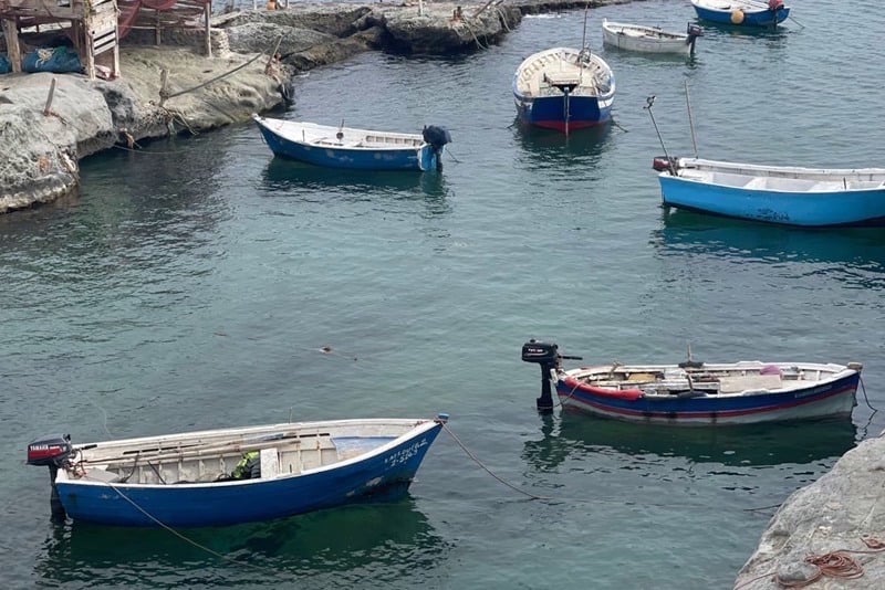 غرق سفينة صيد يخلف 4 قتلى بالداخلة