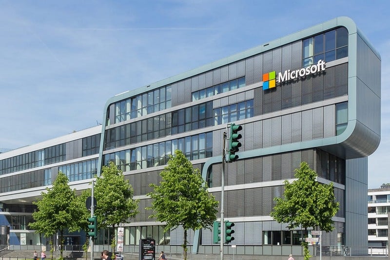 قيمة مايكروسوفت تفوق 3 تريليونات دولار