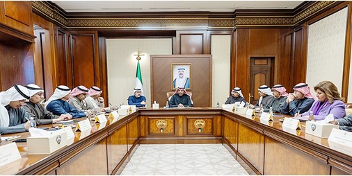 وزير الخارجية تسخير كل الإمكانات لتطوير مستوى العمل بالبعثات في الخارج