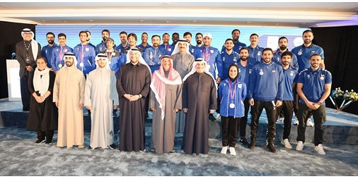 رئيس الوزراء نفخر بإنجازات أبناء وبنات الكويت ورفعهم لراية البلاد عاليا