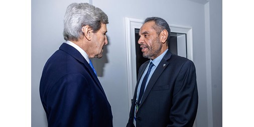 وزير الخارجية استعرض مع المبعوث الأميركي لشؤون المناخ أبرز القضايا الإقليمية والدولية