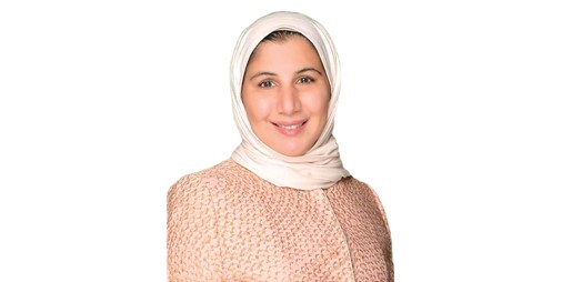 الفارسي تقترح استحداث حارة طوارئ على الطرق الرئيسية