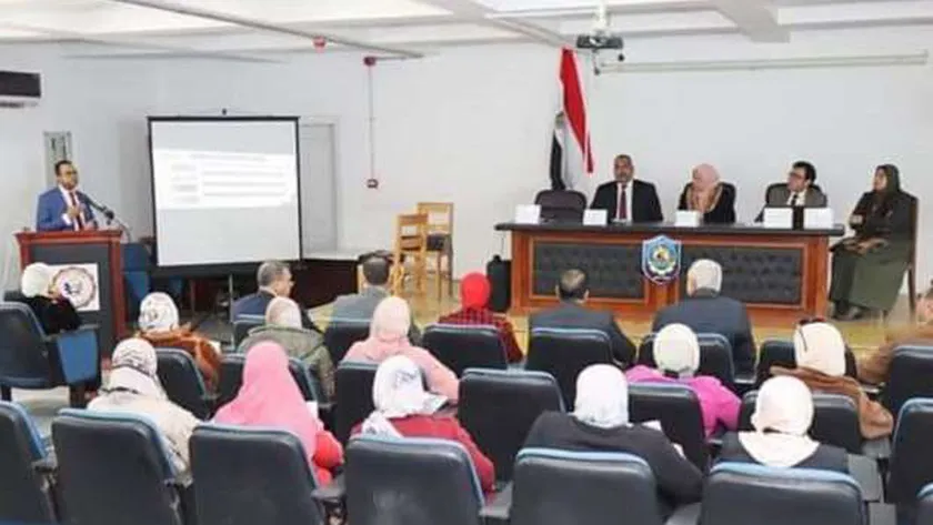 المجمع الصناعي في البحيرة محور تنموي جديد.. ندوة بجامعة دمنهور