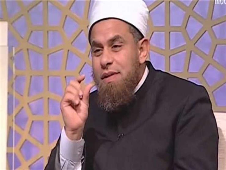 فضل سورة الفاتحة.. داعية: تقي الإنسان من كل شر وحسد