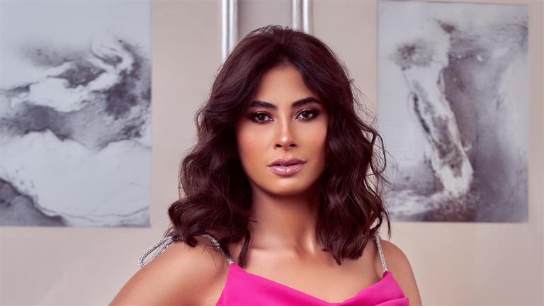 روبي تطلق بوستر أحدث أغانيها “لو يرجع”