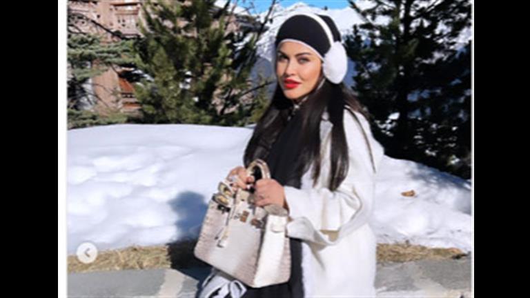 بإطلالة شتوية جومانا مراد تخضع لجلسة تصوير.. والجمهور يعلق