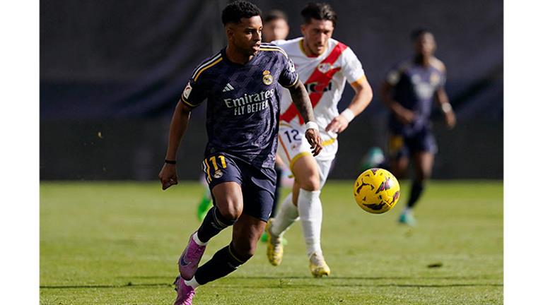 “بـ 10 لاعبين”.. ريال مدريد يتعادل مع رايو فاييكانو في الدوري الإسباني