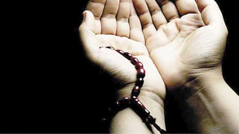 دعاء لجدي المتوفي في جوف الليل: اللهم ارحمه بقدر اشتياقي له