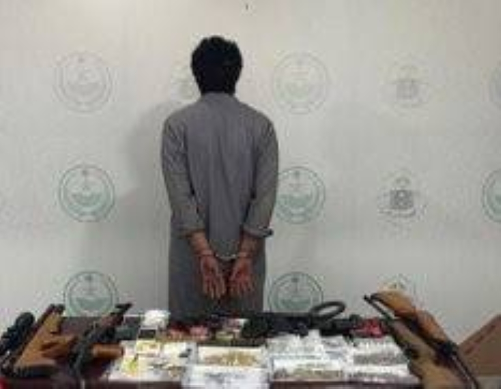 «بريدة»: القبض على شخص لاتخاذه استراحة وكراً لترويج مادة الإمفيتامين المخدر