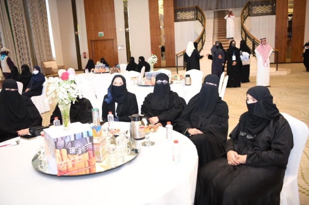 في ملتقى ملاك المدارس الأهلية.. الغنام: استثمار مبانيها خارج الدوام المدرسي وساعات الدوام وتحديد التقويم الدراسي