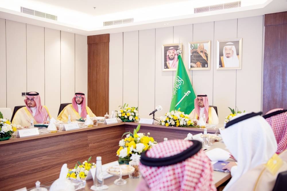 نائب أمير مكة يترأس اجتماع مجلس «الهيئة» ويوجّه بإعادة ترتيب أولويات المحافظات