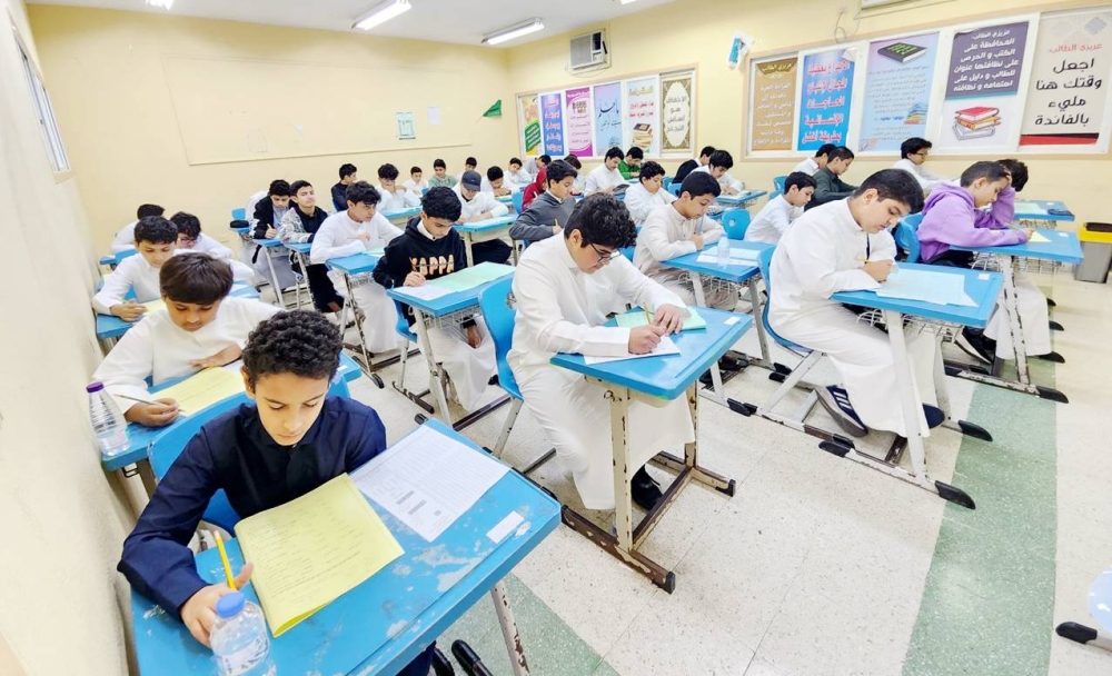 إغلاق أعمال الفصل الثاني وبدء إجازة الـ 10 أيام.. الأربعاء