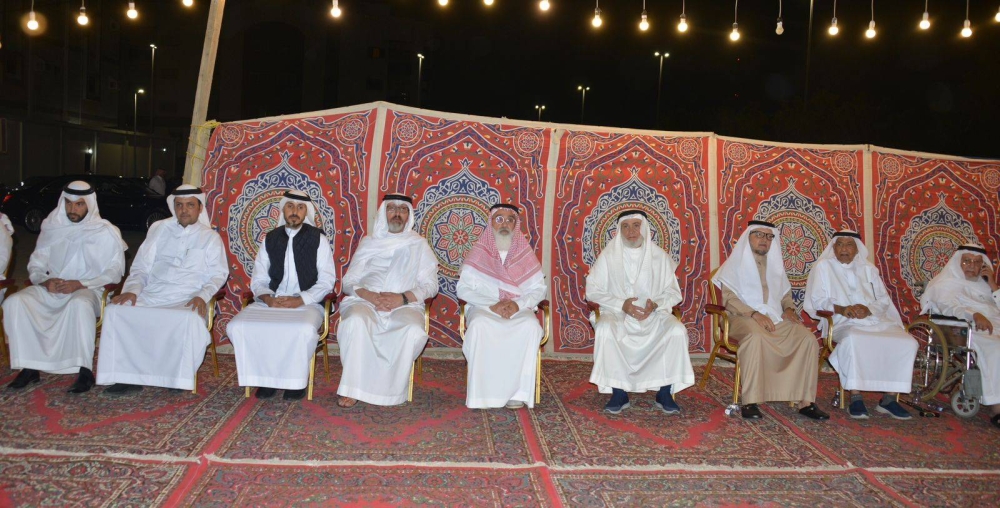 آل مفتي يتلقون التعازي في فقيدهم