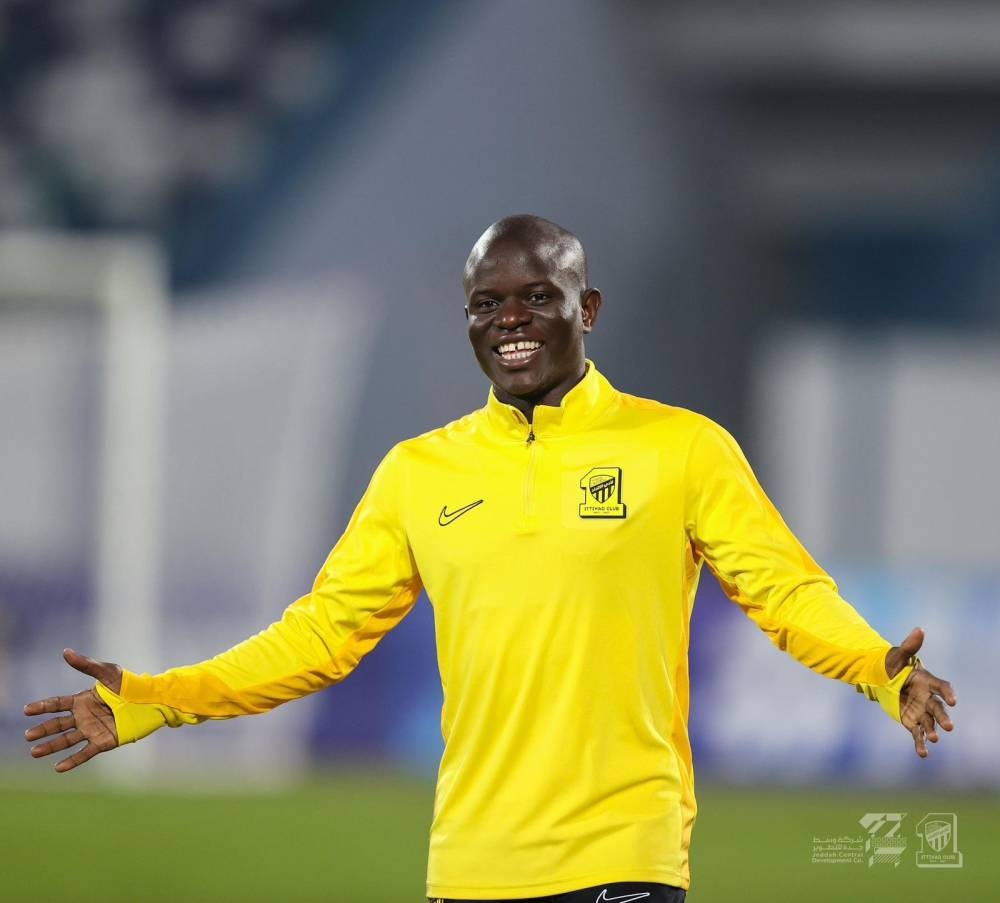 العميد والزعيم الوعد في ربع النهائي