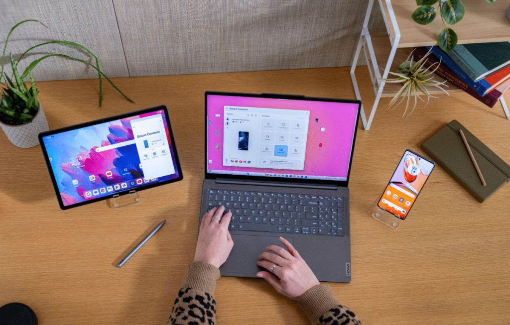 لينوفو تسهل نقل التطبيقات بين أجهزتك عبر Smart Connect