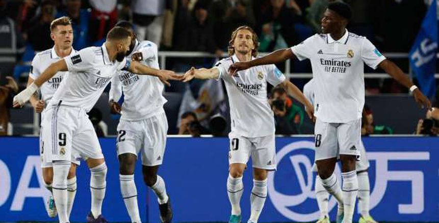 مدرب فالنسيا يتوعد ريال مدريد.. وضربة لباريس بسبب أشرف حكيمي