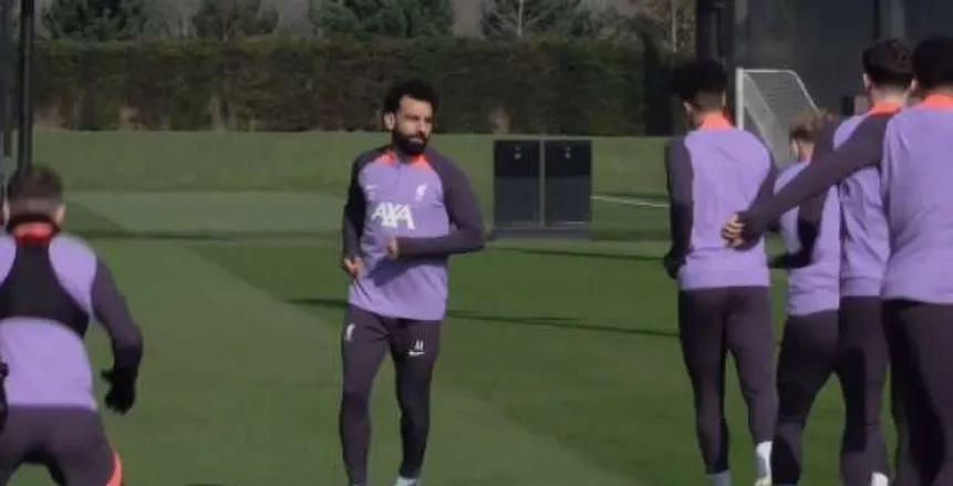 عاجل.. محمد صلاح يعود لتدريبات ليفربول الجماعية.. ومفاجأة بشأن إصابته فيديو