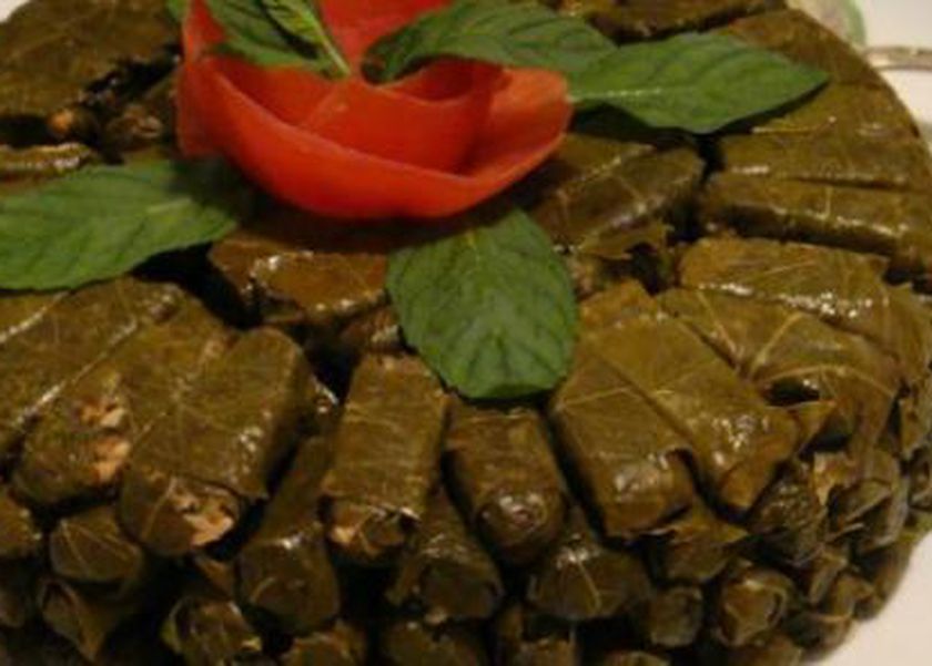 طريقة عمل محشي ورق العنب خطوة بخطوة.. اعرفي المقادير الصح
