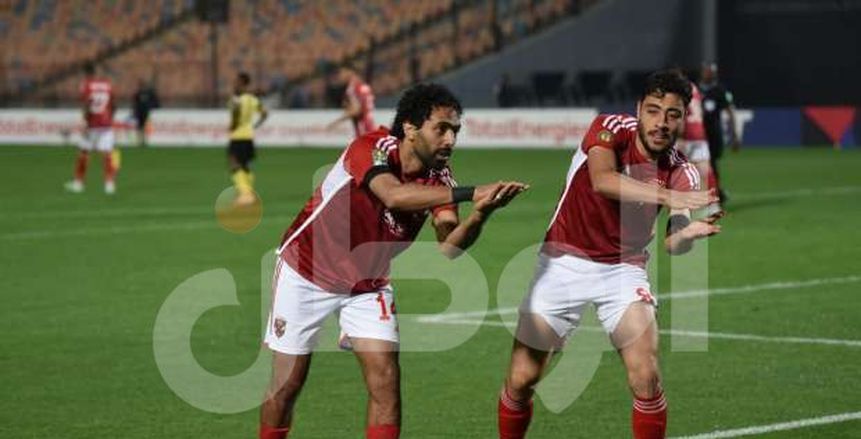 ماذا يفعل الأهلي عندما يتصدر مجموعته الأفريقية؟.. ألقاب وسيناريو مقلق