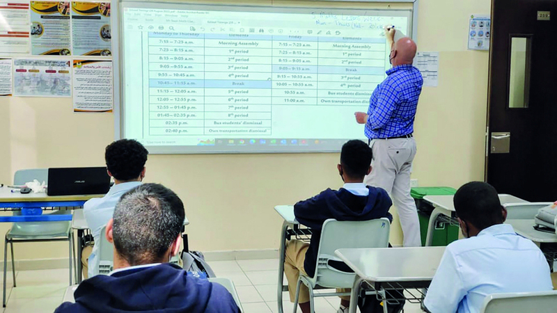 أولياء أمور يطالبون مدارس خاصة بـ «الشفافية» في قرار زيادة الرسوم