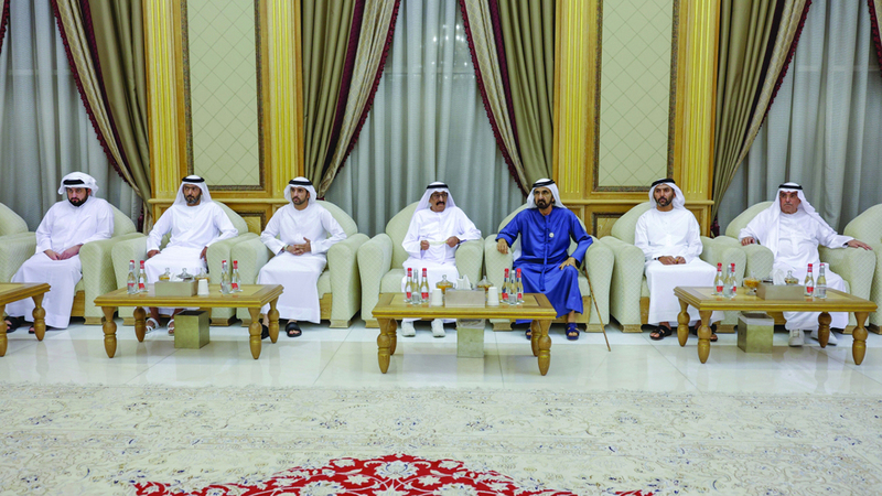 محمد بن راشد يعزي في وفاة سعيد جمعة النابودة