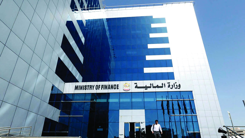 118.4 مليار درهم رواتب وتعويضات العاملين بالحكومة في 2023