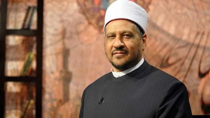 مستشار وزيرة التضامن للتوعية يعدد مزايا إنجاب البنات.. «المؤنسات الغاليات»