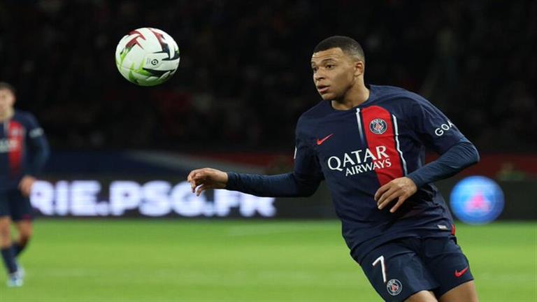 “ستشوه غرفة الملابس”.. خوان لابورتا يعلق على أنباء انضمام مبابي إلى ريال مدريد