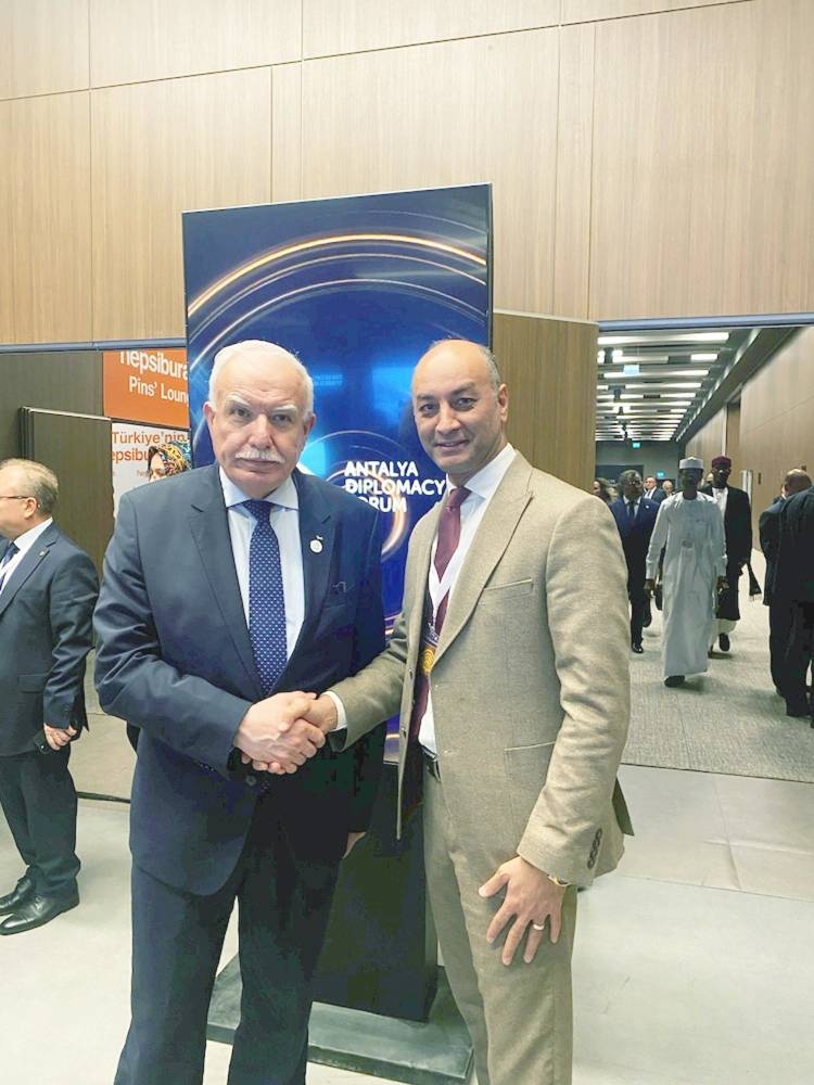 وزير خارجية فلسطين لـ «عكاظ»: لن نسمح لأحد بإدارة غزة