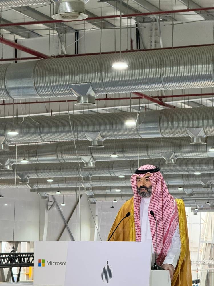 وزير الاتصالات: نفعل ما نقول ثم نقول ما فعلنا