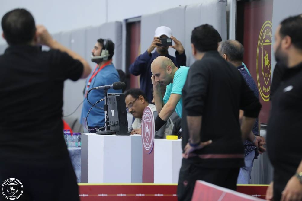 للمرة الأولى في قدم الصالات السعودية.. تطبيق الـ«VAR»