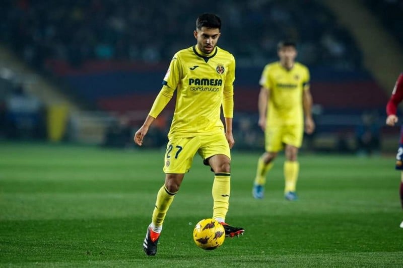 أخوماش ثالث المراوغين العرب بأوروبا