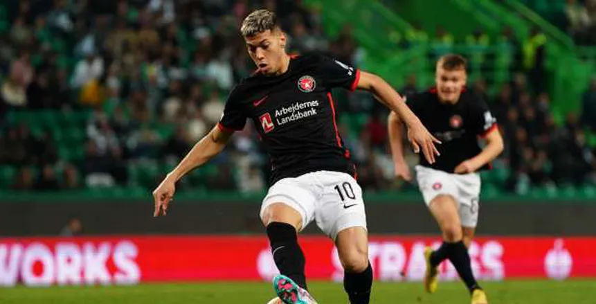 هل انتقالك إلى ميتلاند كان «كوبري» للانضمام للأهلي؟.. إمام عاشور يرد